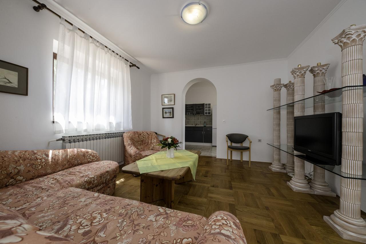 Apartments Dedic Supetarska Draga Exterior foto